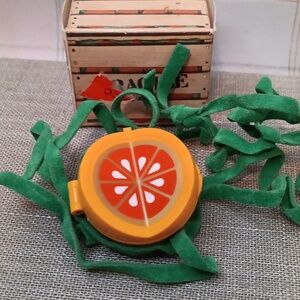 Avon Sunny Fresh Orange Pendant Necklace  Vintage 1974